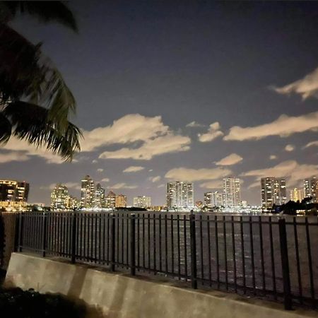 阳光岛滩Le Frontenac别墅 外观 照片